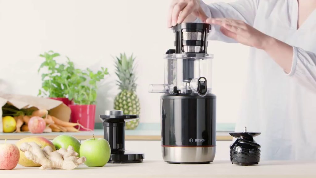 Máy ép chậm Bosch MESM731M của nước nào