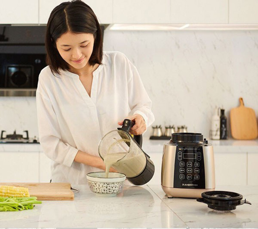 Máy làm sữa hạt đa năng loại nào tốt