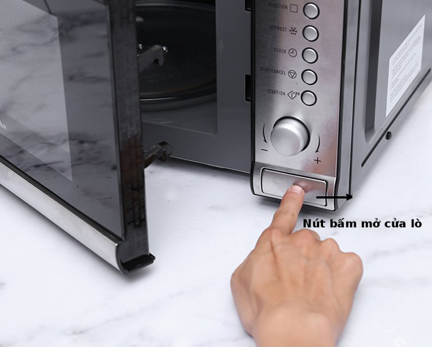 Lò vi sóng Electrolux EMS2027GX có tốt không