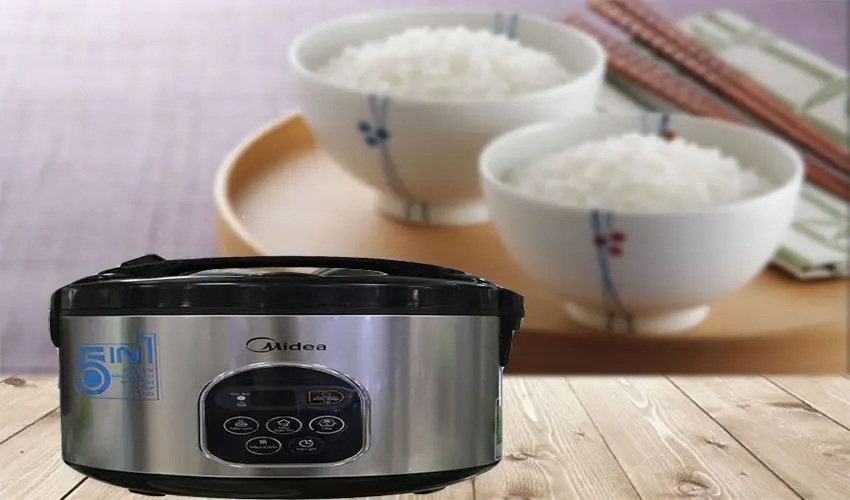 Nồi cơm điện nắp gài Midea MR-CD1816 có tốt không