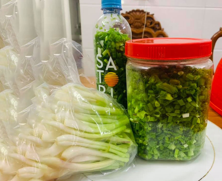 4 cách bảo quản hành lá trong tủ tươi lâu