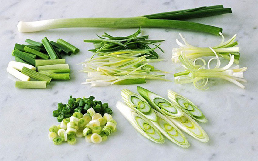 4 cách bảo quản hành lá trong tủ tươi lâu