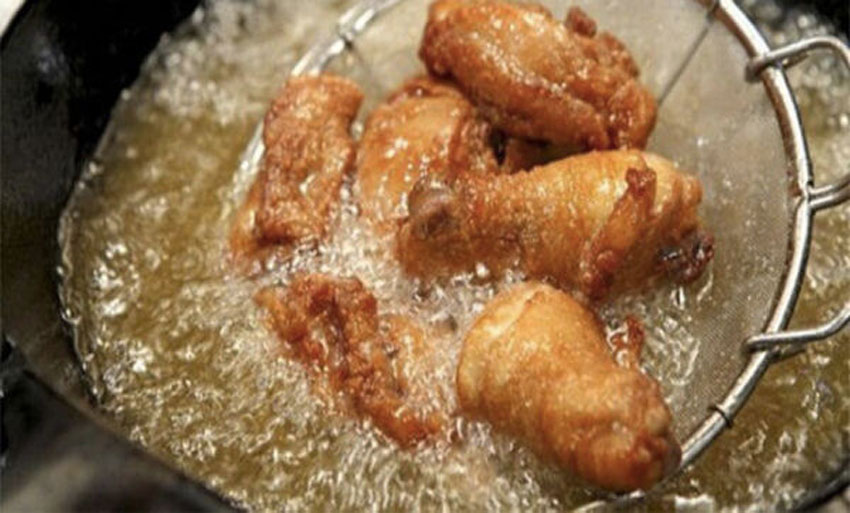 2 cách làm cơm gà xối mỡ cực ngon ngay tại nhà