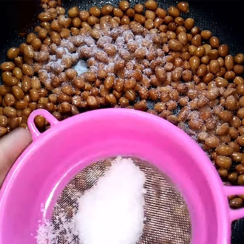 5 cách làm đậu phộng rang cực giòn, ngon dành ăn mùa dịch