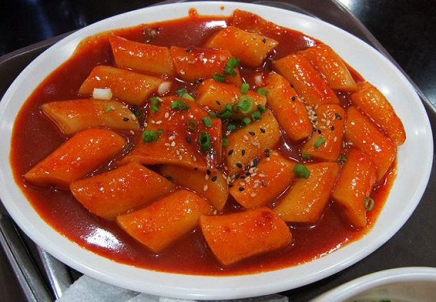 5 cách làm tokbokki chuẩn vị Hàn Quốc tại nhà
