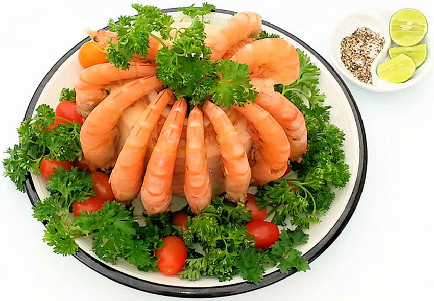 4 cách luộc tôm ngon, không bị tanh