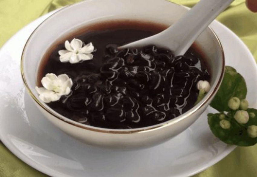 7 cách giảm cân bằng đậu đen cho mẹ sau sinh