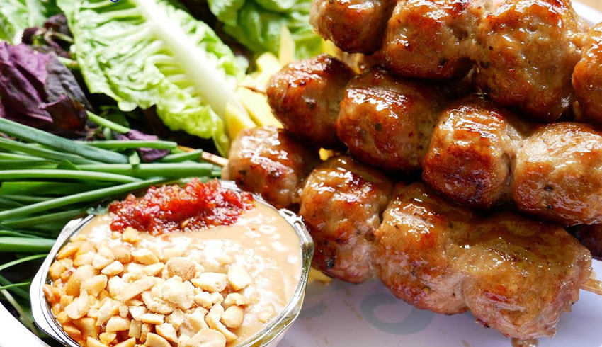 2 cách làm nem nướng thơm ngon, hấp dẫn