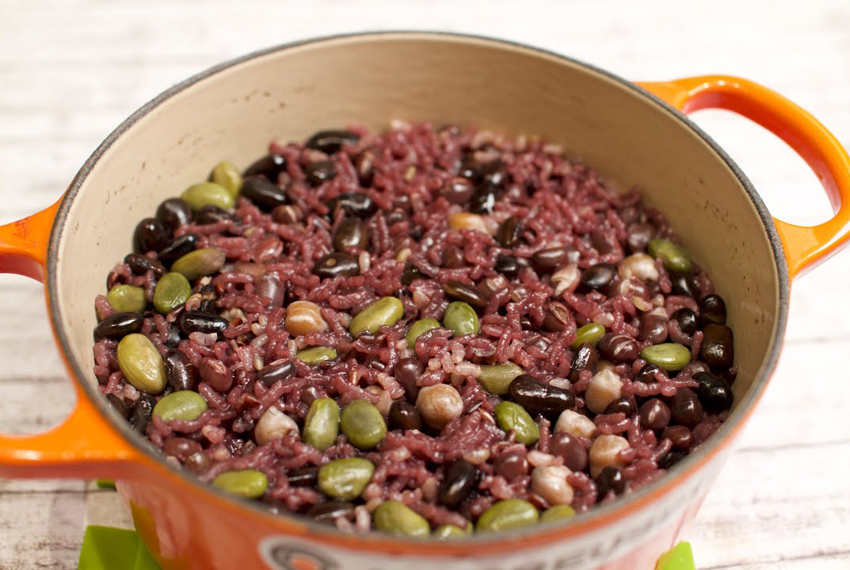 4 cách nấu cơm gạo lứt dẻo, ngon không bị khô