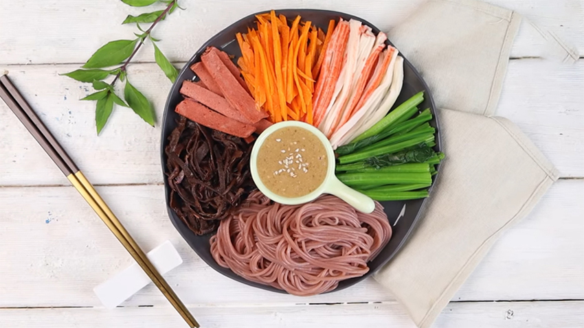 5 món bún gạo lứt trộn giảm cân